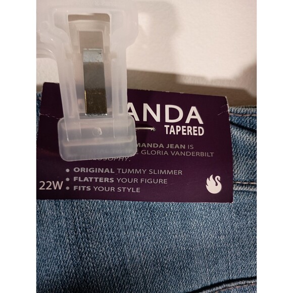 Gloria Vanderbilt Amanda Tapered Light Wash Classic Rise Womens Jeans Size 22W - Picture 6 of 7